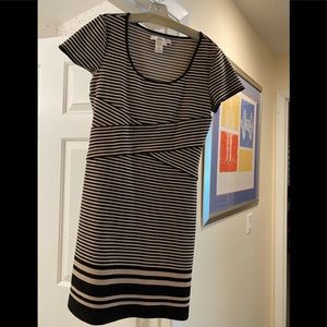 Black/beige fitted dress